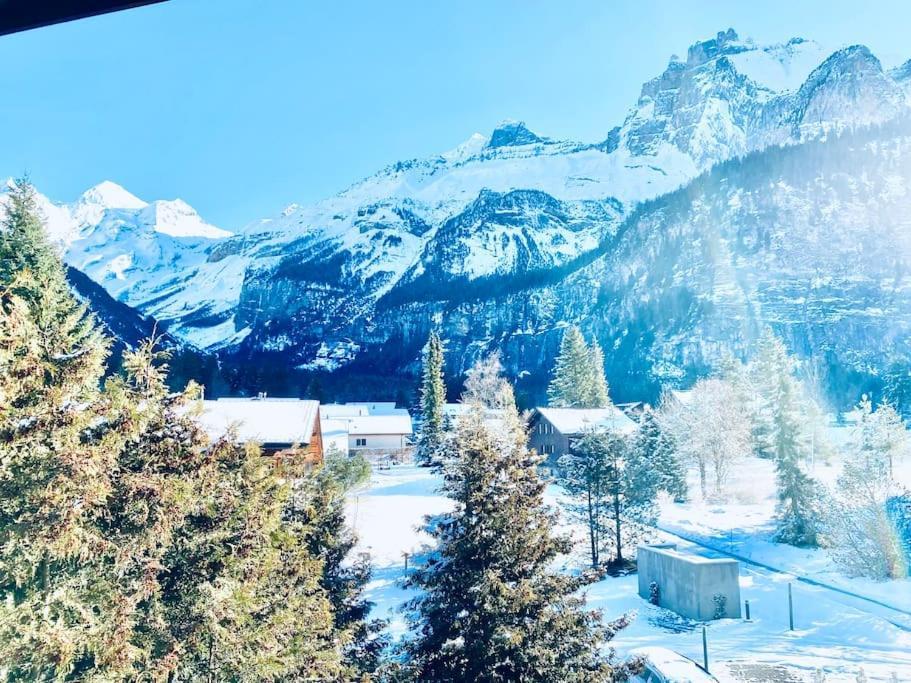 Bellevue & Classy Mountain View Apartment Кандерстег Екстериор снимка