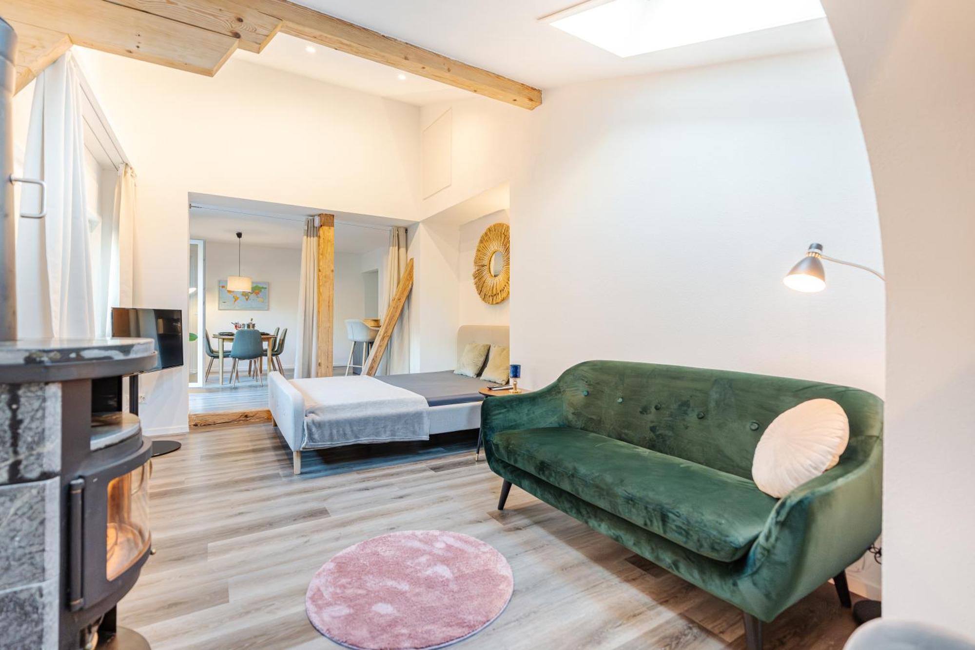 Bellevue & Classy Mountain View Apartment Кандерстег Екстериор снимка