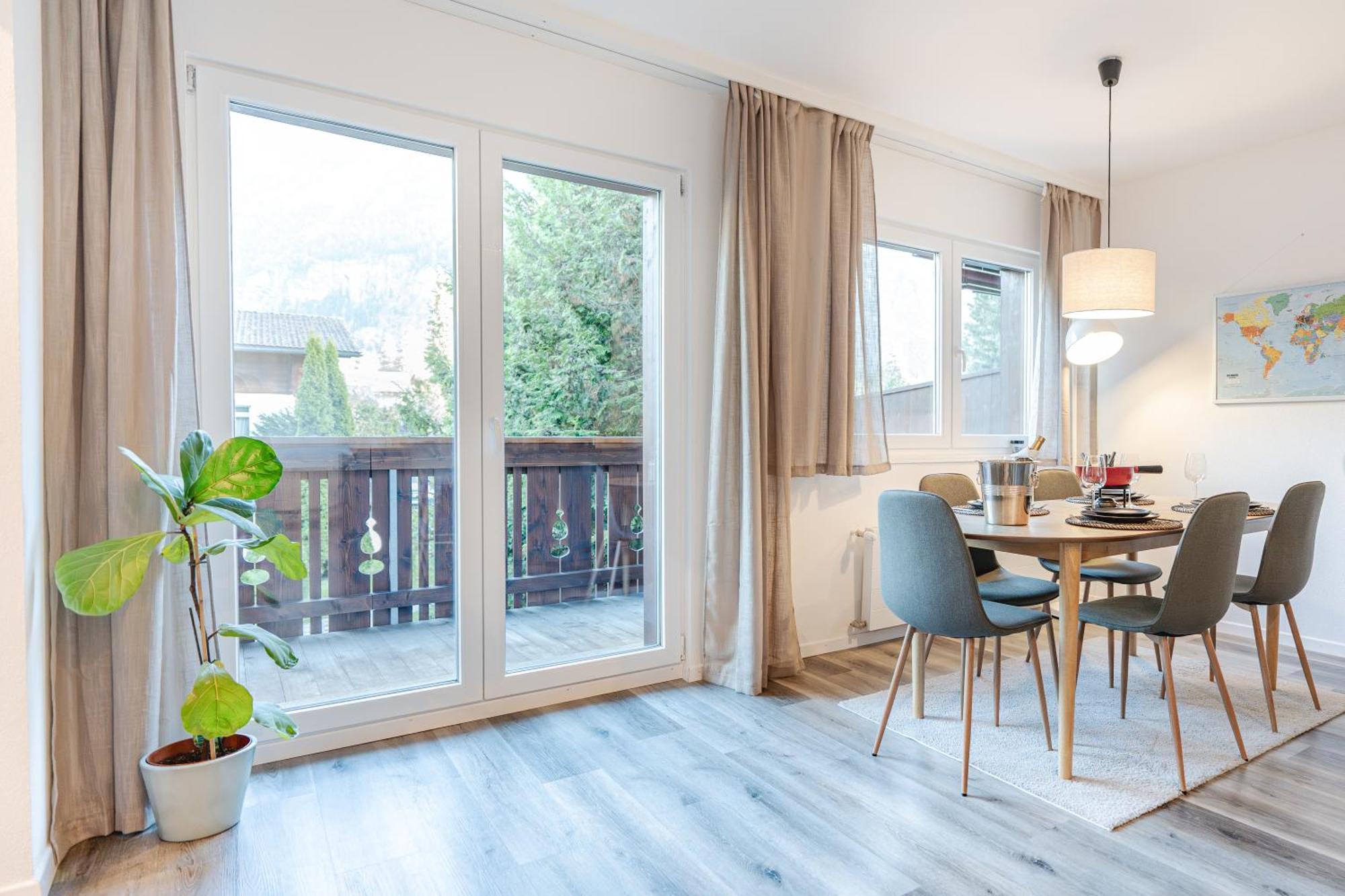 Bellevue & Classy Mountain View Apartment Кандерстег Екстериор снимка